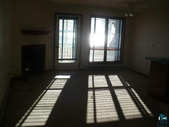3rd image of 308 Wilson Ave Unit 106