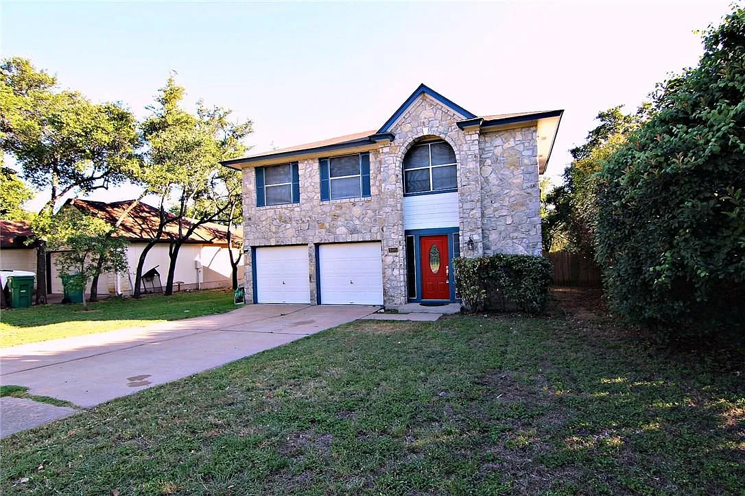 Building Photo - 3105 Blazing Star Trl