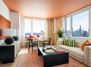 5627 2nd St APT 2603, Long Island City, NY 11101