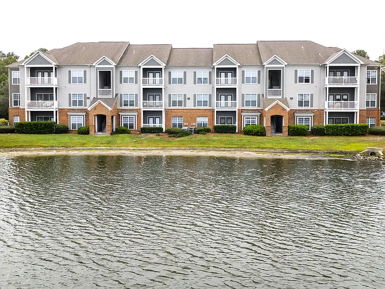 Odyssey Lake — Photo 44