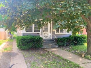 7421 24th Ave, Kenosha, WI 53143