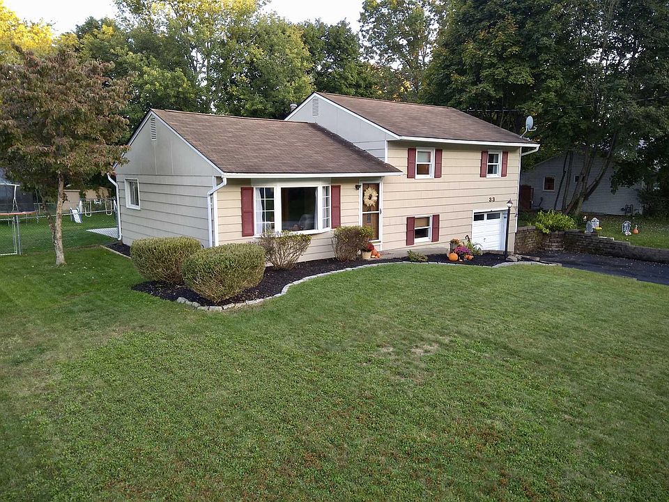 1st image of 33 Westwood Dr