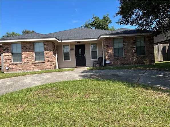 7537 Scottwood Dr, New Orleans, LA 70128