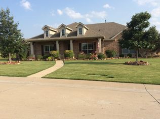 202 Lariat Dr, Fate, TX 75087