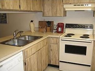 5th image of 5021 Terrace Palms Cir Unit 202