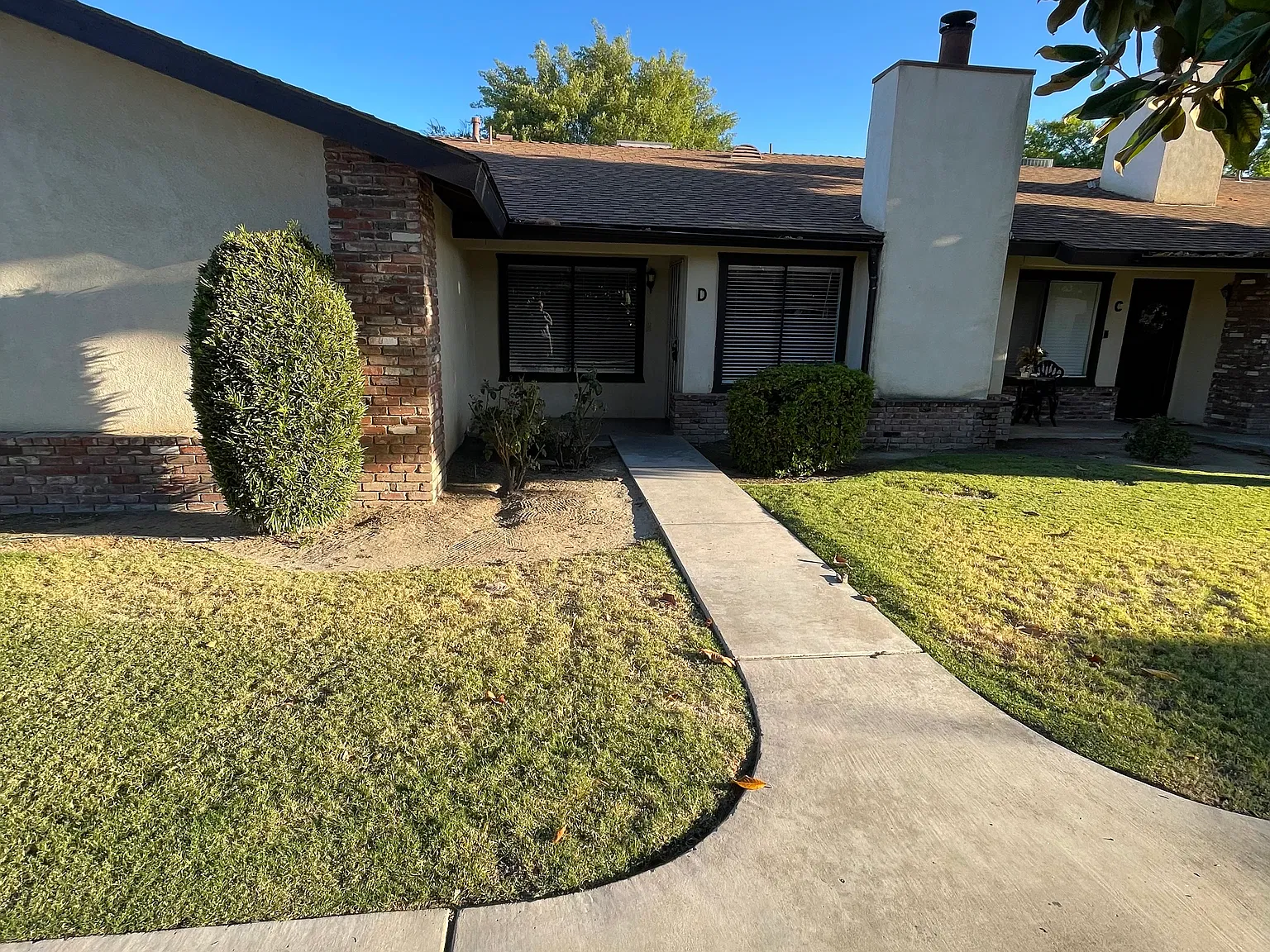 3412 Ashe Rd — Photo 2