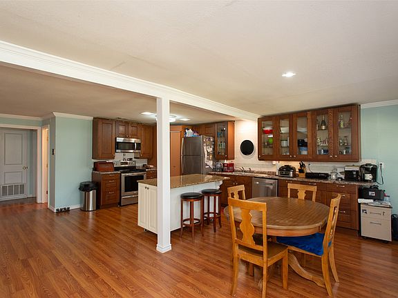 5th image of 1217 Aloha Rd