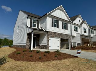 9 Pineview Dr, Dawsonville, GA 30534