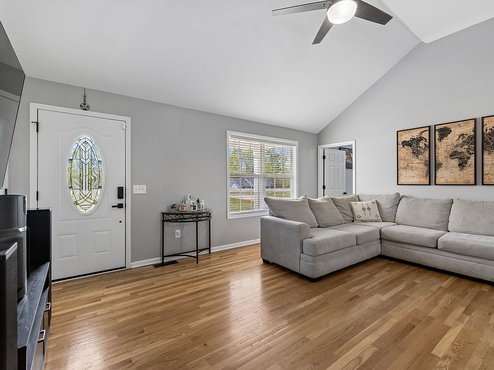 1st image of 3084 Bowker Rd
