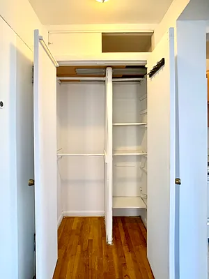 Rented by REAL New York | media 12