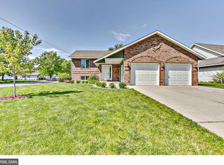 1010 20th St NE, Owatonna, MN 55060