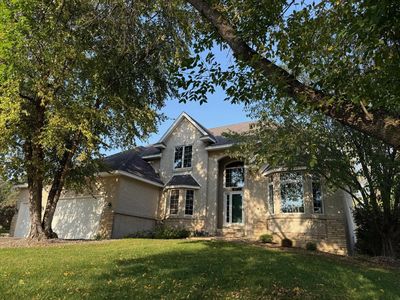 16330 Gladys Ln, Minnetonka, MN, 55345