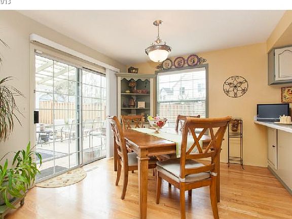 5th image of 7360 SE Hacienda Ct