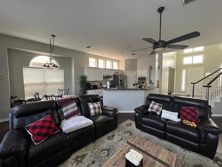 3435 Misty Meadow Dr — Photo 17