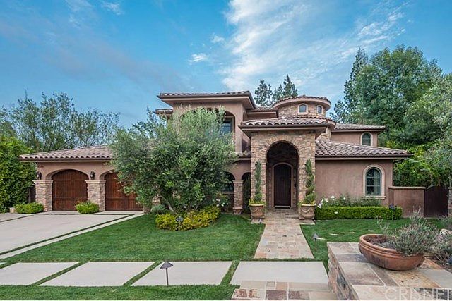 1st image of 4244 Hunt Club Ln