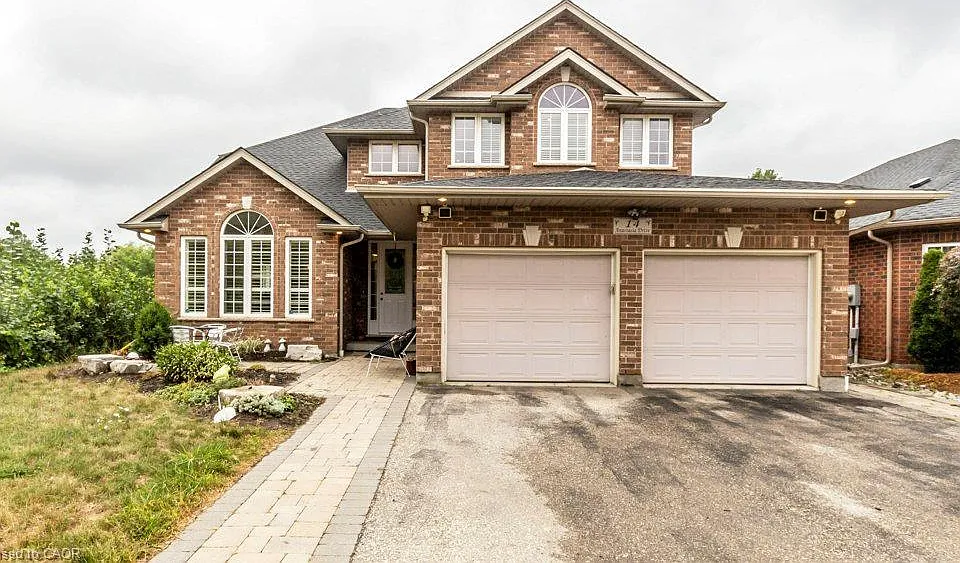 14 Anastasia Dr