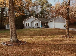 739 Sherwood Forest Dr, Rocky Face, GA 30740