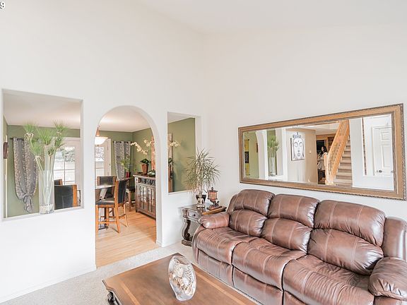 3rd image of 18202 SE 20th Way