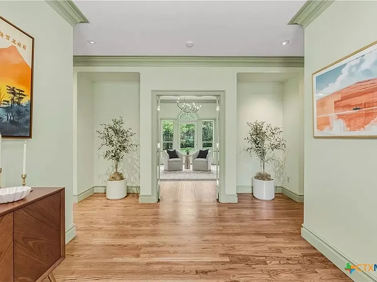 3201 Edward Dr — Photo 26