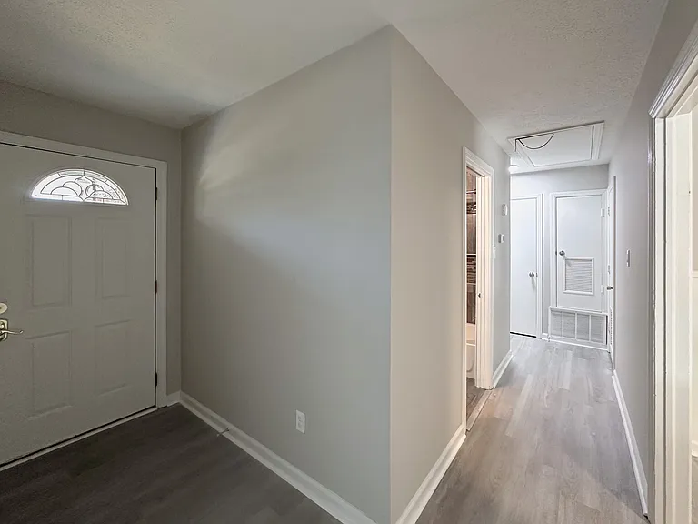 7 Lanvale St — Photo 3