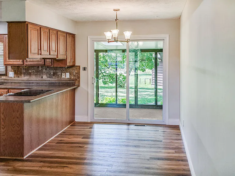 7046 Janean Dr #7048 — Photo 7