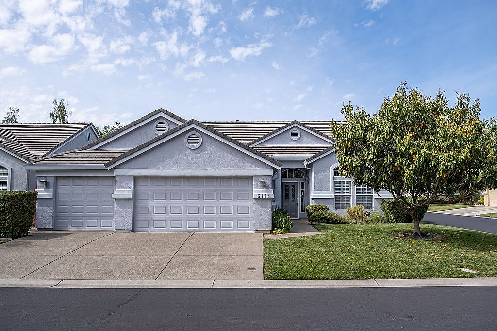 5144 Whisper Oaks Ln, Carmichael, CA 95608 Zillow