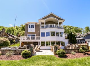 78 N Lake Shore Dr, Brookfield, CT 06804