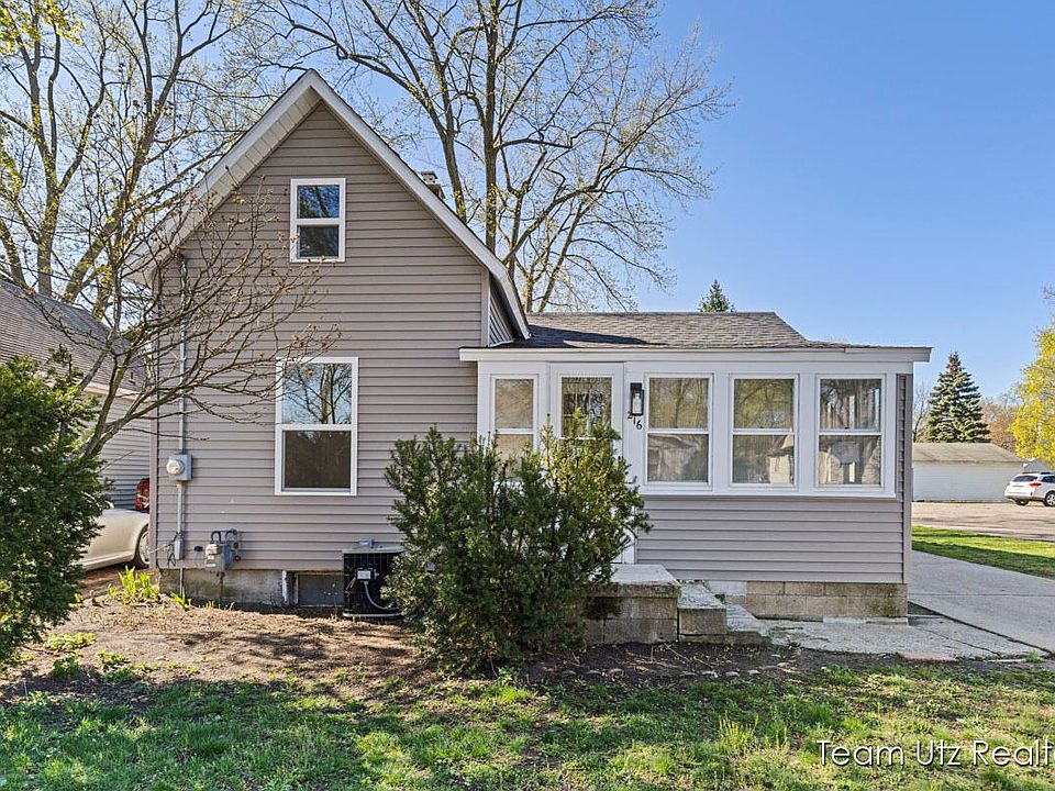 1st image of 216 Abbie St SE