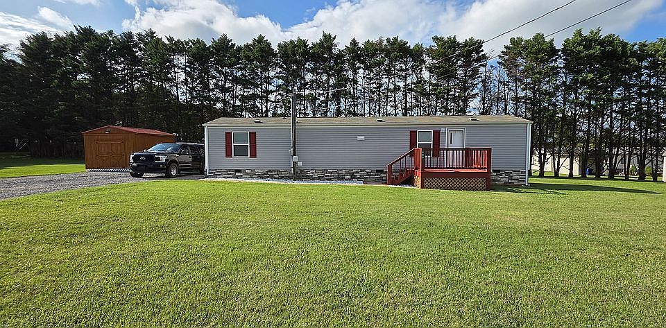 1st image of 420 Ruth Riggs Way