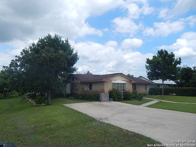 1st image of 1515 Alsace Ave