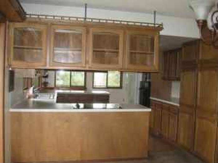 2nd image of 4959 Hillcrest Rd