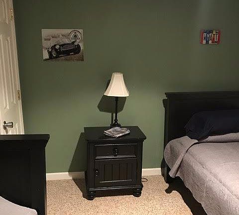 5th image of 1021 Fisher Ave
