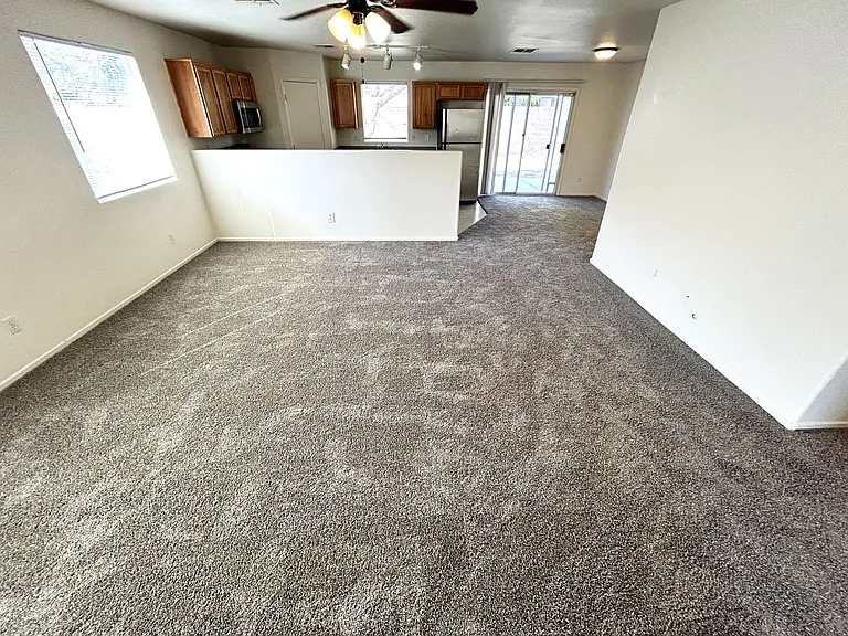 4916 River Splash Ave — Photo 3