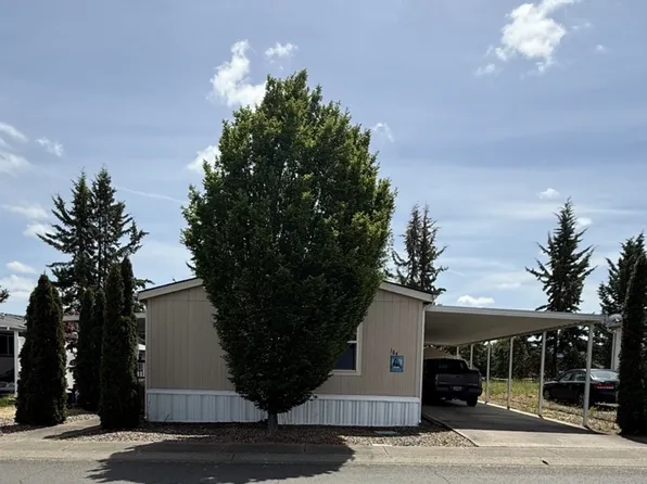 164 Metolius Ln #67, Roseburg, OR 97471