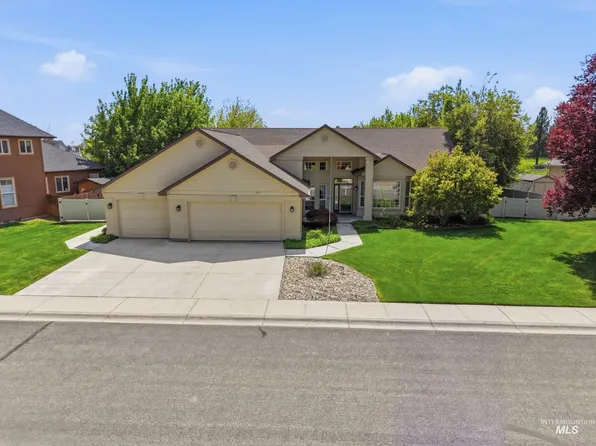 2319 E Skokie Ct, Eagle, ID 83616