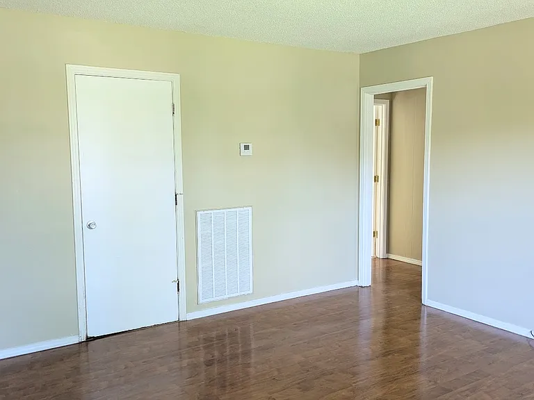 101 Evergreen Ct — Photo 13