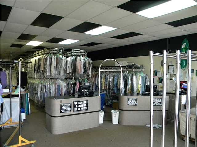 2nd image of 5200 N University Dr