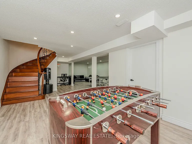 298 Forest Dr S — Photo 38