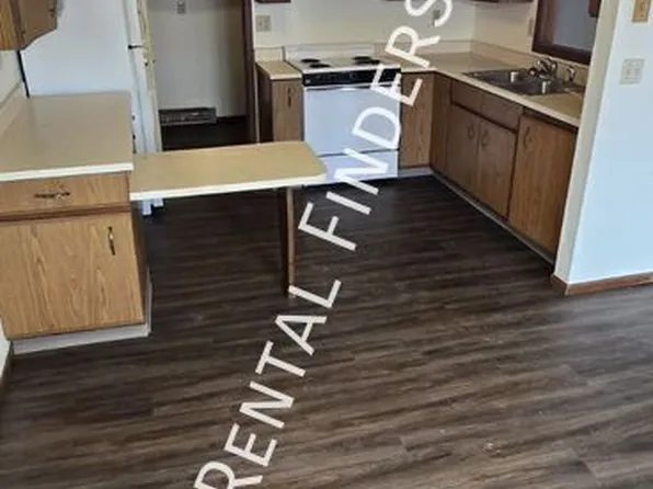 476 Cedar St, Chilton, WI 53014