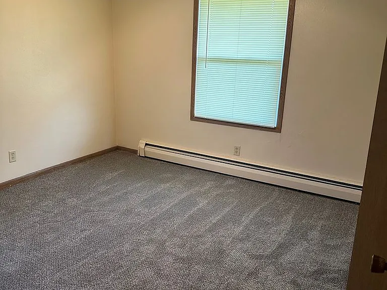 1516 16th Ave SE #1 — Photo 6