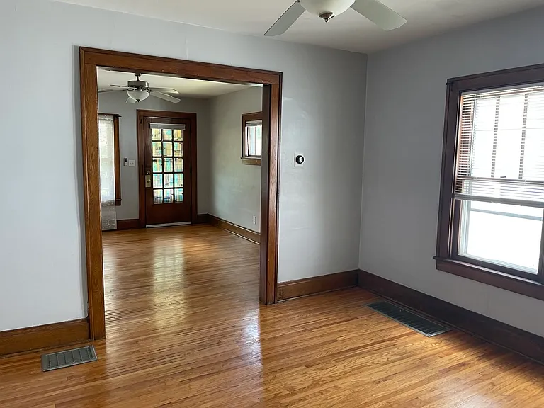 346 Olentangy St — Photo 10