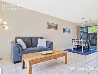 147 Peach Ter, Santa Cruz, CA, 95060