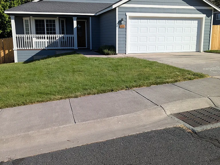 5105 Hickory Ln — Photo 3