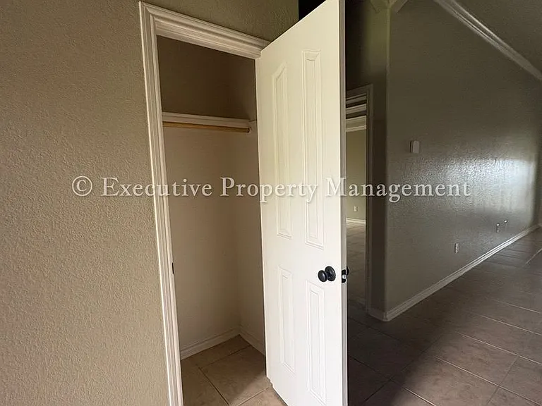 2808 Natural Ln — Photo 28