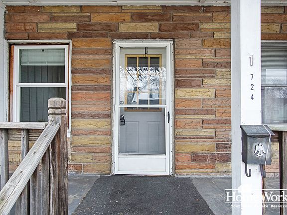 3rd image of 724 E Lawrence St APT 1