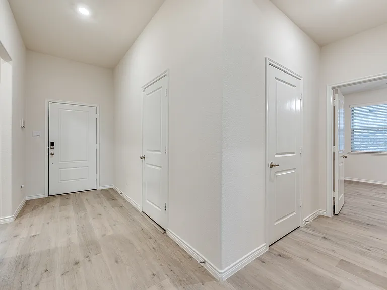 3512 Honey Hill Rd — Photo 2