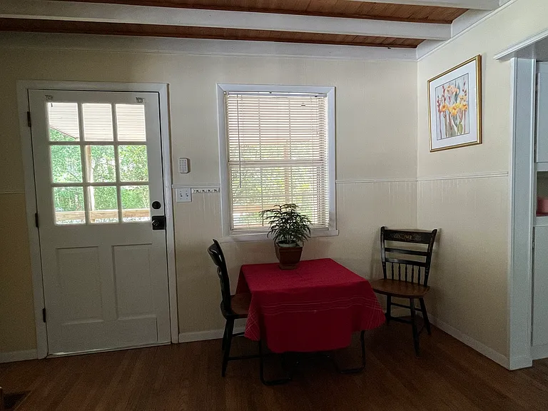 681 Milwaukee Ave — Photo 13