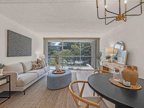 1 Kelton Ct APT 2K, Oakland, CA 94611