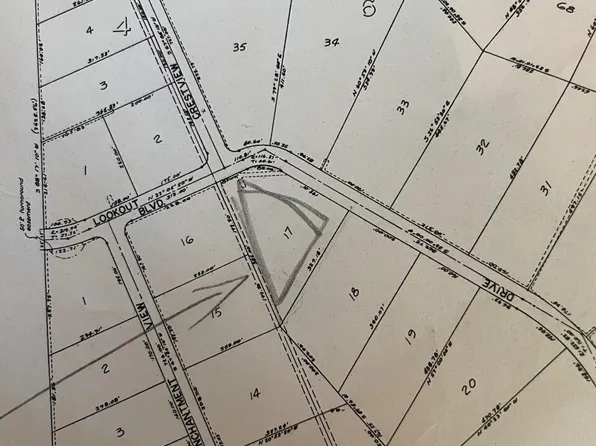 30 Crestview Dr, Tijeras, NM 87059