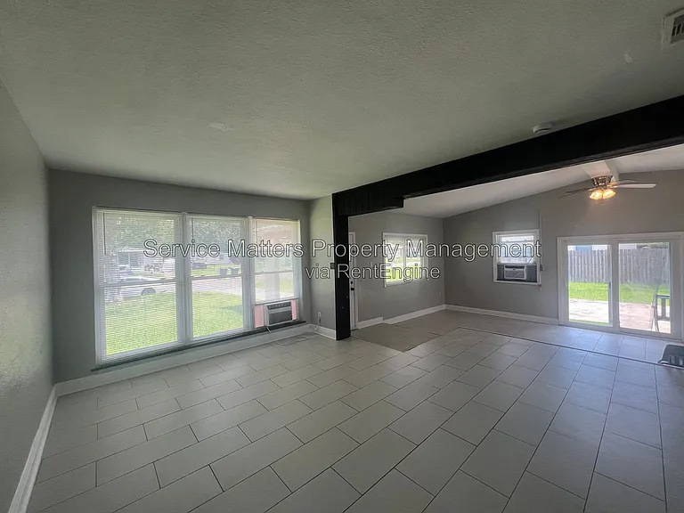 4819 State St — Photo 10